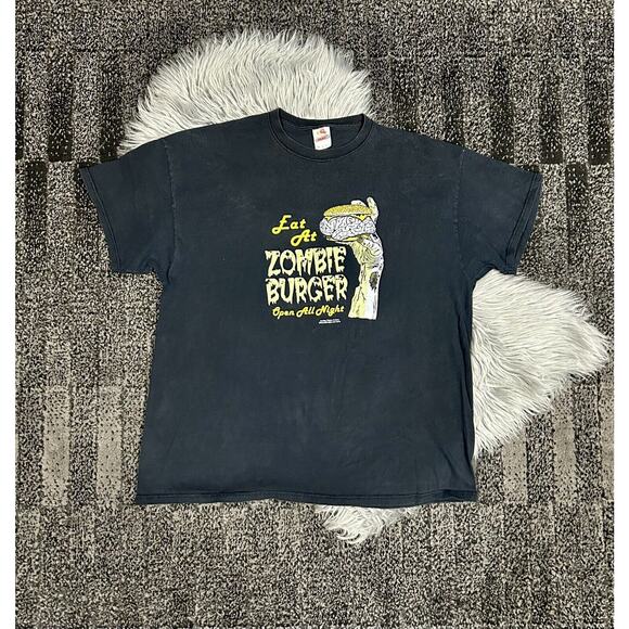 Zombie Burger Diner, Artist: Bradley Clopton, Graphic Short-Sleeve T Size 2xl - Picture 1 of 2